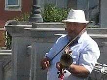 Playing a Romanian: Vioara cu goarnă in Antwerp