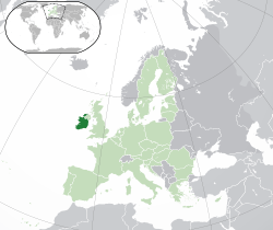 Location of Ireland (dark green)– in Europe (green & dark grey)– in the European Union (green)
