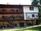 Troyan Monastery E4.jpg