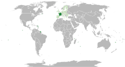 Location of &nbsp;France&nbsp;&nbsp;(dark green)in the European Union&nbsp;&nbsp;(light green)