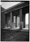 PIERS OF ARCADE - Belgian Building, Lombardy Street and Brook Road, Richmond, Independent City, VA HABS VA,44-RICH,110-5.tif